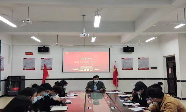 正在上传...